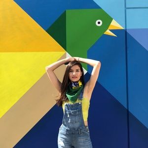 Meet your Posher, Danielle